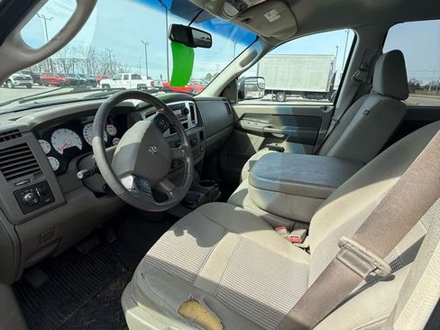 Used 2008 Dodge Ram 1500 Truck SLT w/ Popular Equipment Group image 4