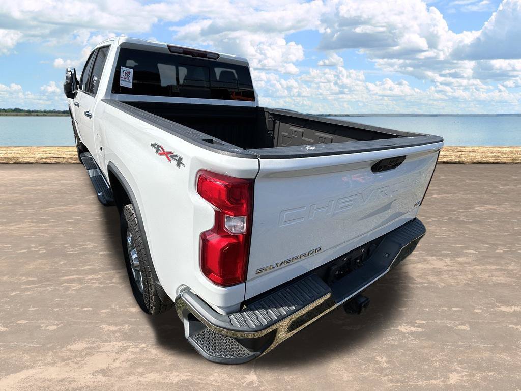 Used 2020 Chevrolet Silverado 2500 LTZ w/ LTZ Convenience Package AWD/4WD image 7
