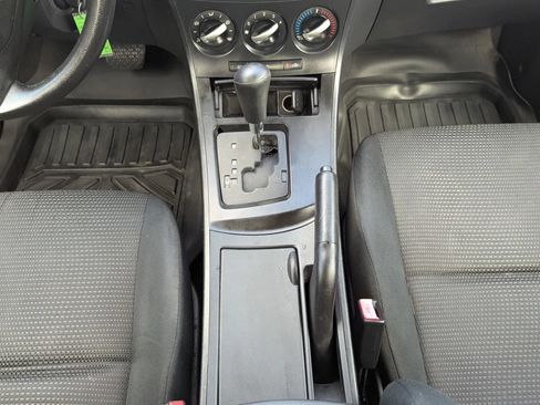 Used 2013 MAZDA MAZDA3 i SV FWD image 15