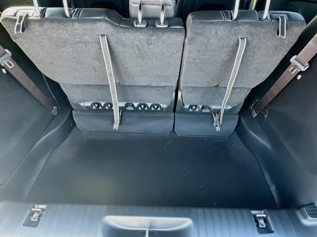 New 2027 Chrysler Pacifica Select FWD image 31