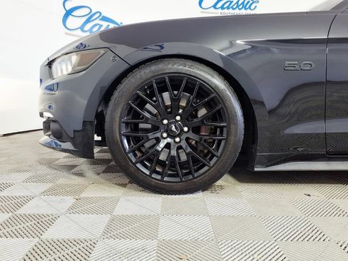 Used 2016 Ford Mustang GT w/ GT Performance Package RWD image 7
