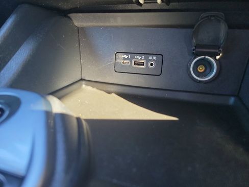 Used 2023 Nissan Sentra SV image 23