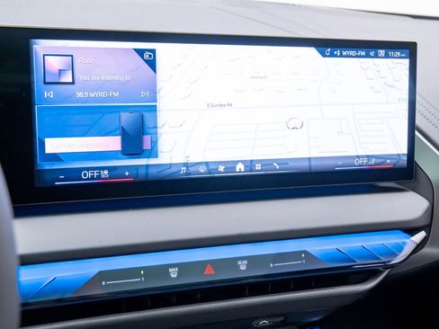 New 2025 BMW X3 xDrive30i w/ Premium Package image 23