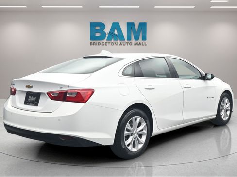 Used 2024 Chevrolet Malibu LT FWD image 5