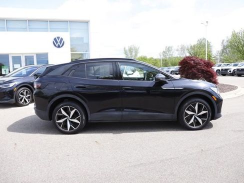 Used 2023 Volkswagen ID.4 Pro S AWD/4WD image 2