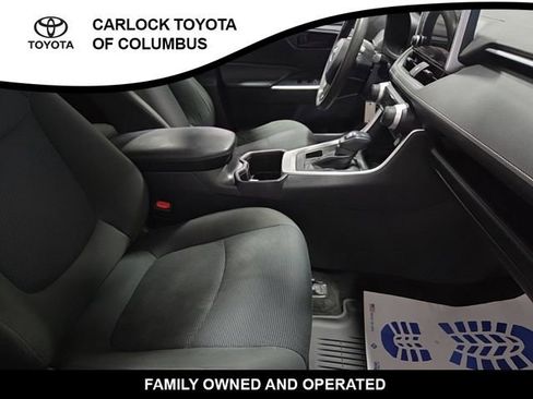 Used 2023 Toyota RAV4 LE AWD/4WD image 20