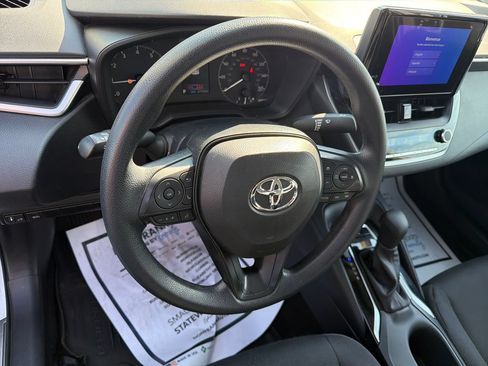 Used 2024 Toyota Corolla LE FWD image 16