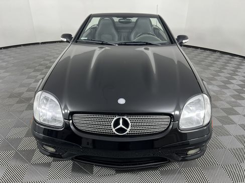 Used 2004 Mercedes-Benz SLK 32 AMG image 8