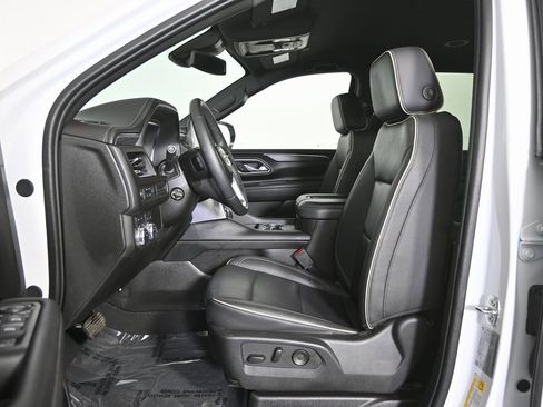 Used 2024 GMC Yukon SLT image 22