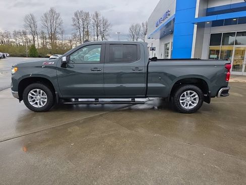 Used 2025 Chevrolet Silverado 1500 LT w/ Z71 Off-Road Package image 2