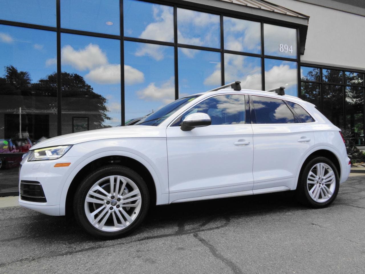 Used 2019 Audi Q5 2.0T Premium Plus w/ Premium Plus Package AWD/4WD image 1