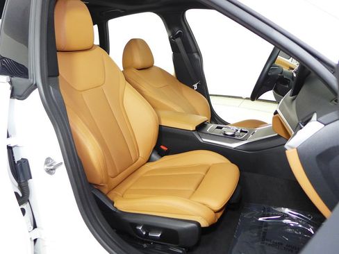 Used 2023 BMW i4 eDrive35 w/ Premium Package RWD image 19