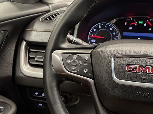 Used 2024 GMC Terrain AT4 w/ Tech Package AWD/4WD image 23
