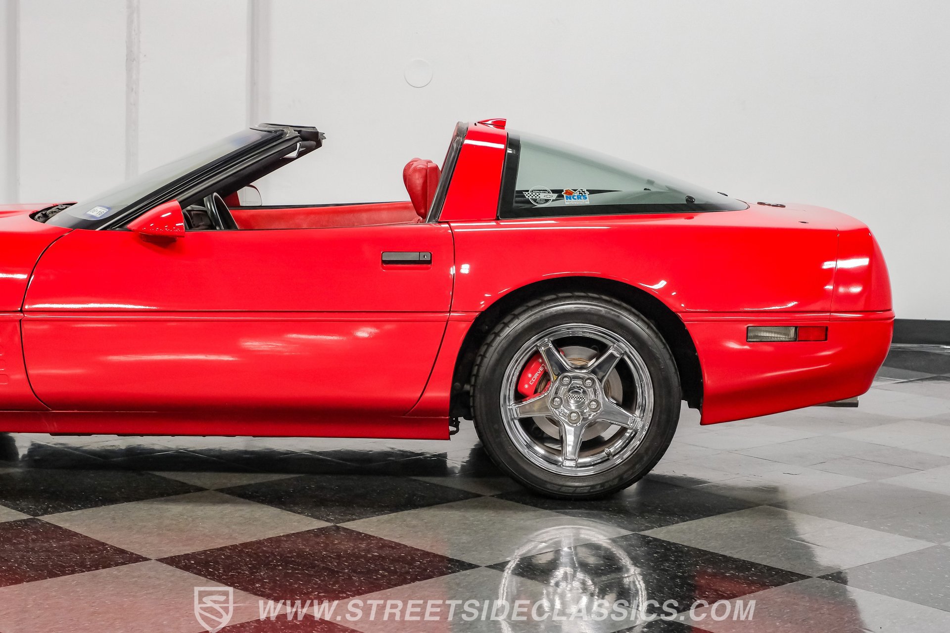Used 1991 Chevrolet Corvette ZR-1 RWD image 26