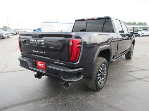 Certified 2026 GMC Sierra 2500 Denali Ultimate w/ Max Trailering Package AWD/4WD image 6