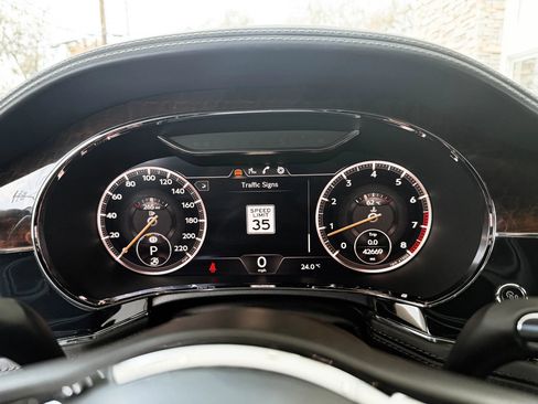 Used 2020 Bentley Continental GT V8 AWD/4WD image 17