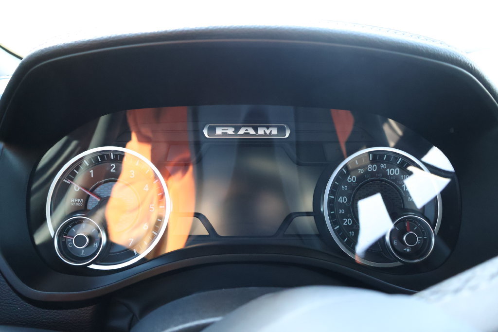 Used 2025 RAM 1500 Laramie w/ Sport Appearance Package AWD/4WD image 20