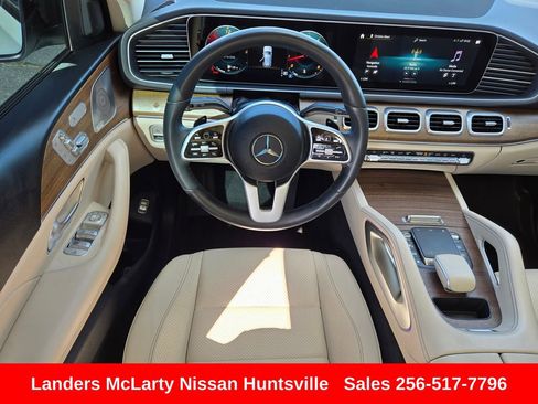 Used 2021 Mercedes-Benz GLE 350 4MATIC w/ AMG Line Exterior image 15