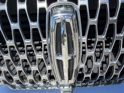 Certified 2020 Lincoln Corsair FWD w/ Premium Package image 8