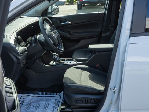 New 2026 Buick Encore GX Preferred w/ Advanced Technology Package image 18