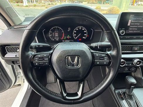 Used 2023 Honda Civic EX image 24