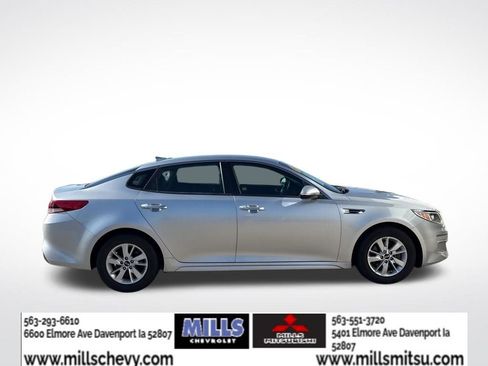 Used 2018 Kia Optima LX FWD image 4