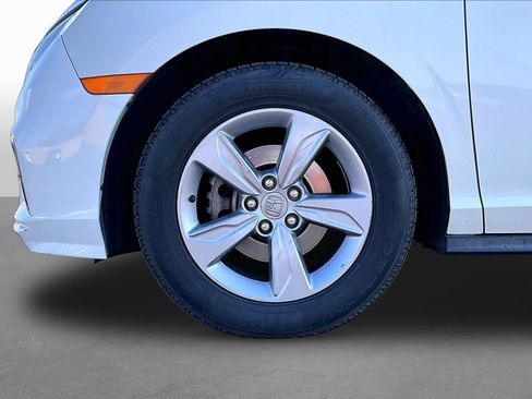 Used 2018 Honda Odyssey EX-L image 8