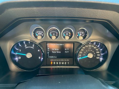 Used 2015 Ford F250 Platinum w/ Platinum Package image 22