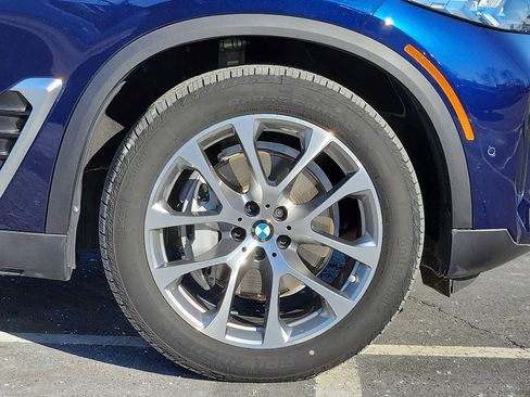 Used 2026 BMW X5 xDrive40i w/ Premium Package image 8