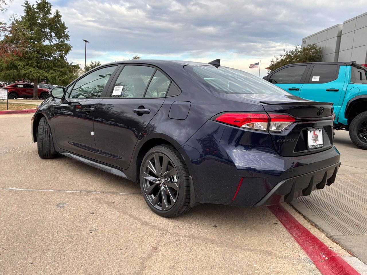 New 2027 Toyota Corolla SE FWD image 7