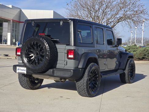 Used 2023 Jeep Wrangler Sport image 7