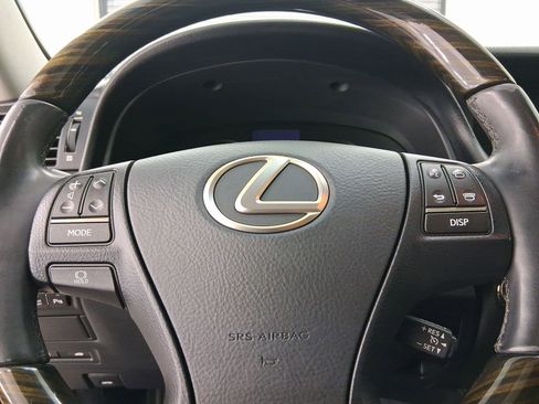 Used 2014 Lexus LS 460 w/ Comfort Package image 14
