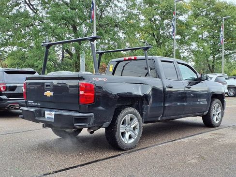Used 2016 Chevrolet Silverado 1500 Custom w/ Custom Convenience Package AWD/4WD image 4