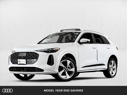 New 2025 Audi Q5 Premium Plus image 1