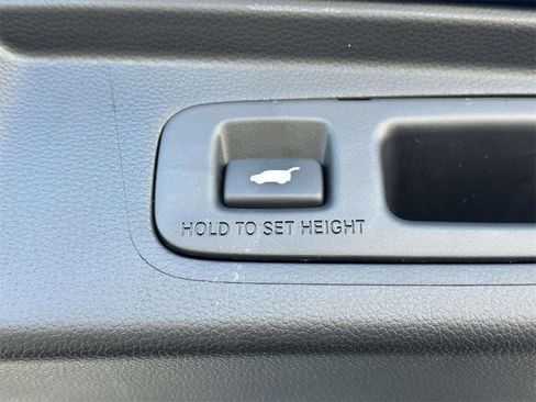 Certified 2024 Honda CR-V EX-L image 9