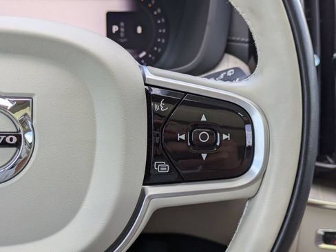 Used 2022 Volvo XC60 B6 Inscription w/ Advanced Package AWD/4WD image 33