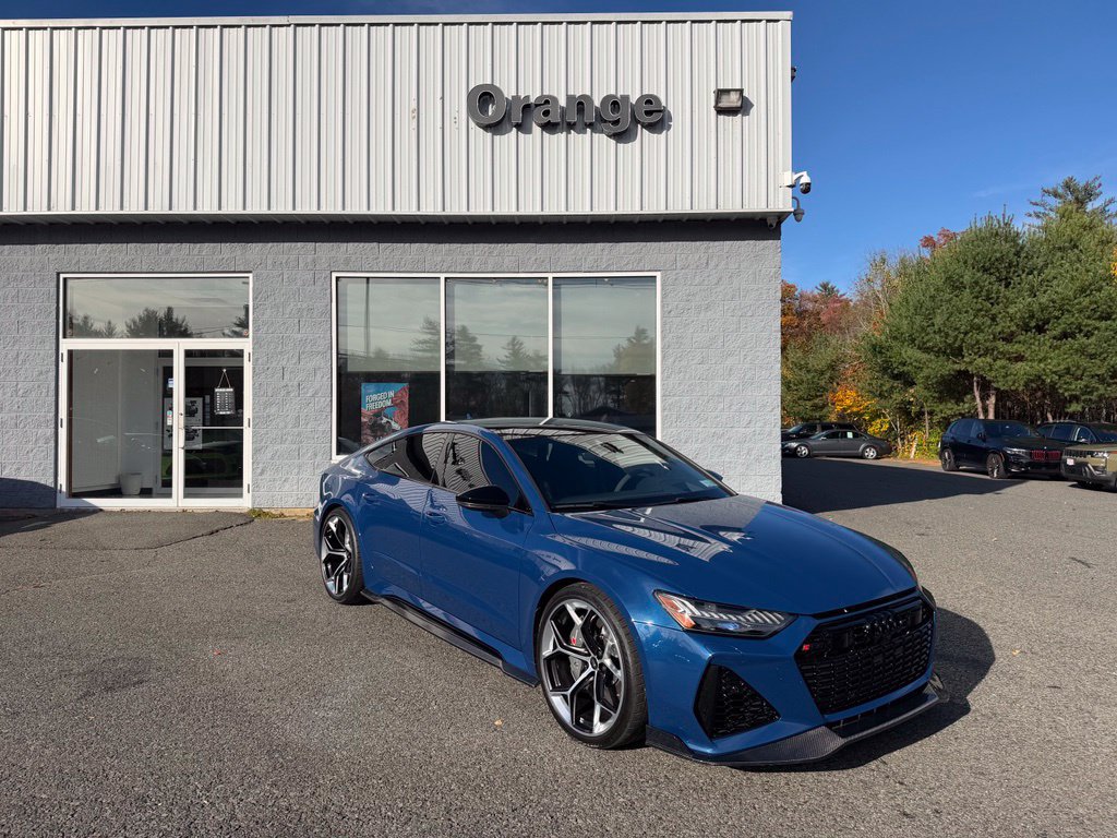 Used 2025 Audi RS 7 Performance w/ Black Optic Package AWD/4WD image 7