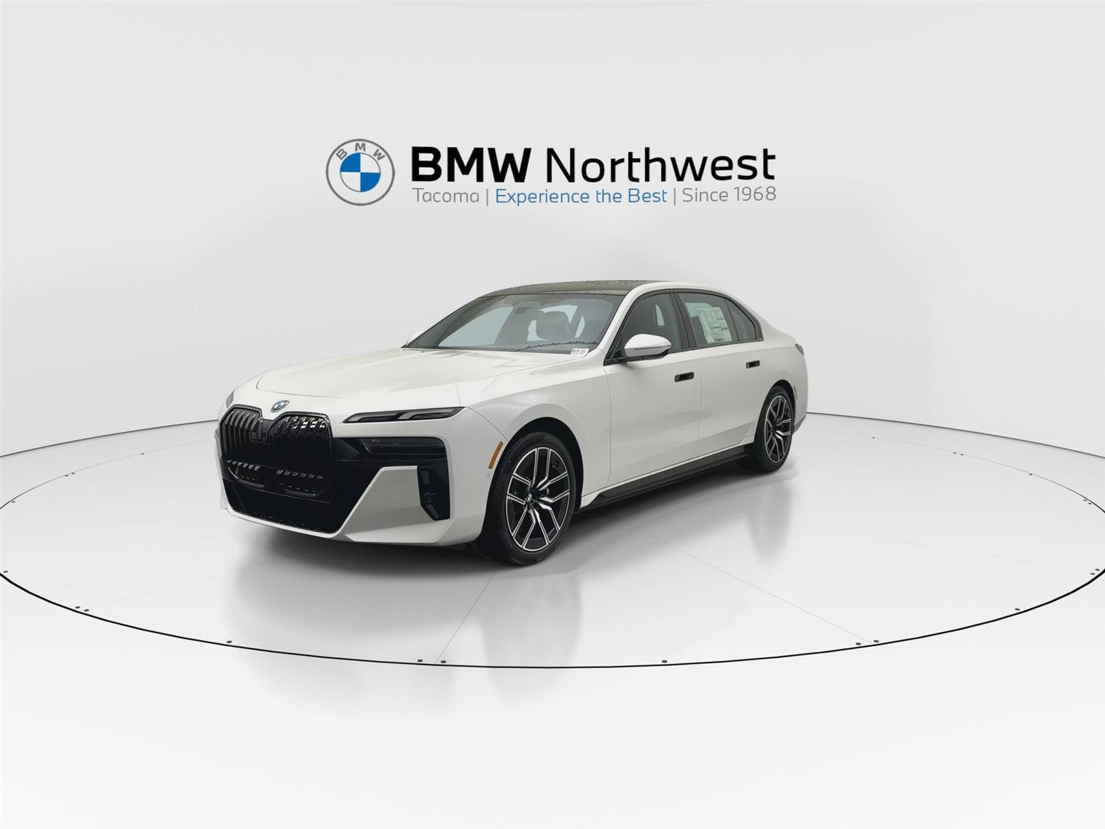 Used 2026 BMW i7 xDrive60 AWD/4WD image 9