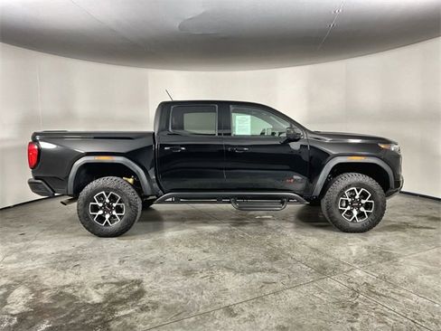 Certified 2023 GMC Canyon AT4X image 9