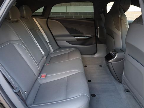 Used 2023 Lucid Air Touring AWD/4WD image 23