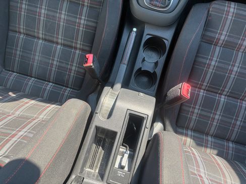 Used 2012 Volkswagen GTI 4-Door FWD image 16