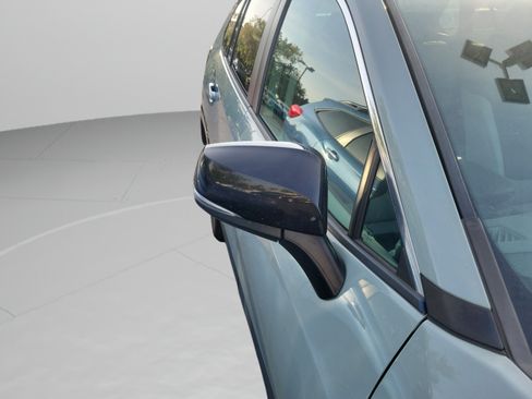 Used 2022 Toyota RAV4 XLE w/ Convenience Package FWD image 13