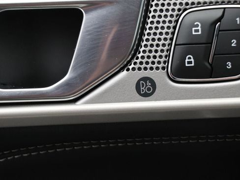 Used 2022 Ford Explorer Limited w/ Hybrid Equipment Group 310A image 29