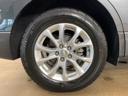 Used 2021 Chevrolet Equinox LS w/ LS Convenience Package AWD/4WD image 36