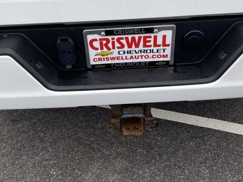 Used 2023 GMC Sierra 2500 AT4 image 30