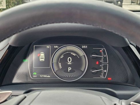 Used 2024 Lexus ES 300h w/ Premium Package image 23