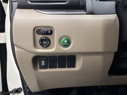 Used 2016 Honda Pilot EX-L image 26