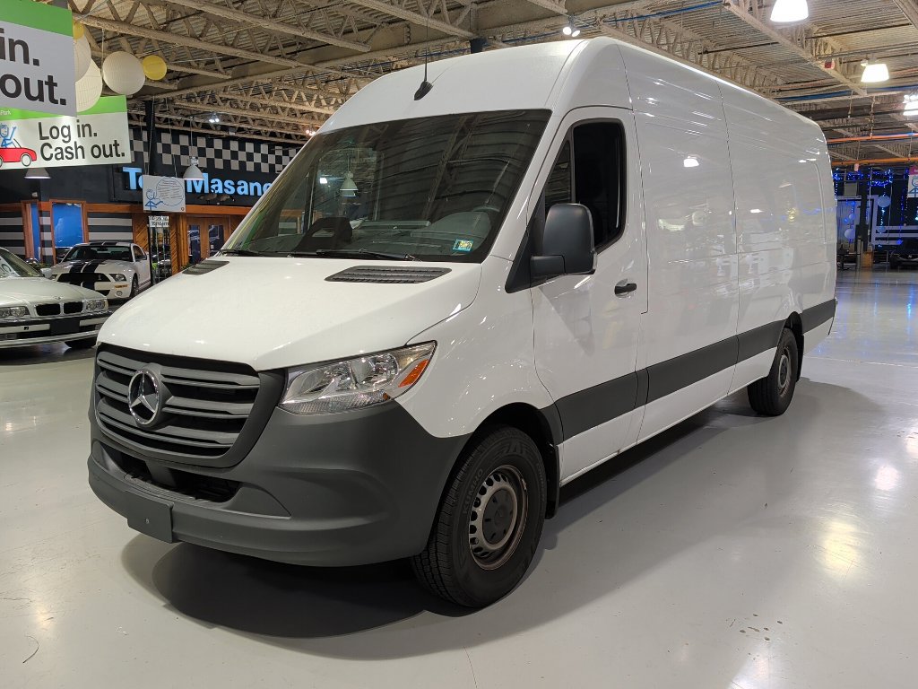 Used 2026 Mercedes-Benz Sprinter 2500 image 2