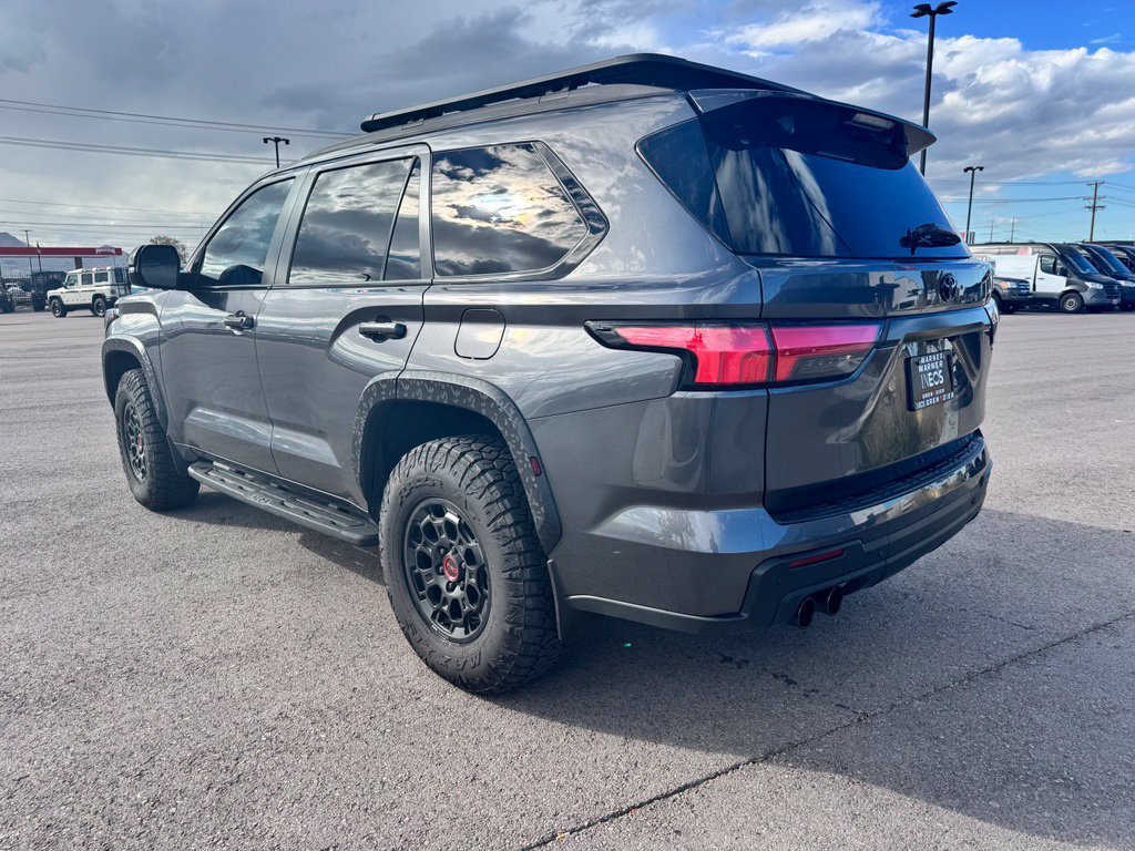 Used 2025 Toyota Sequoia TRD Pro AWD/4WD image 3