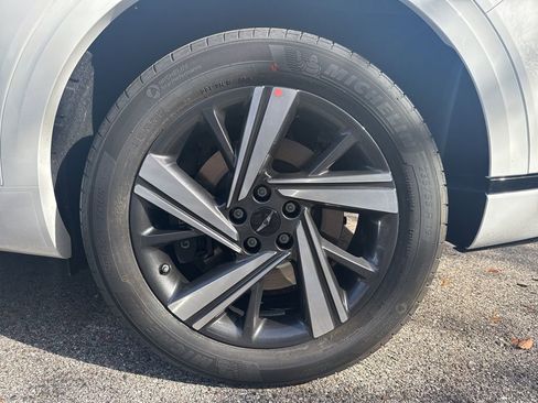 New 2026 Genesis GV70 3.5T Sport Advanced AWD/4WD image 12